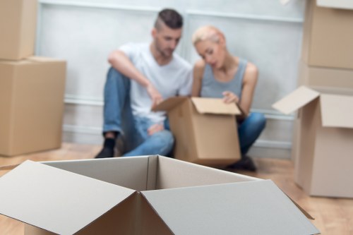 Local man and van loading boxes and furniture in Richmond