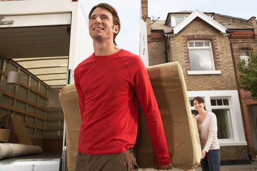 Moving service for flats and homes in Richmond